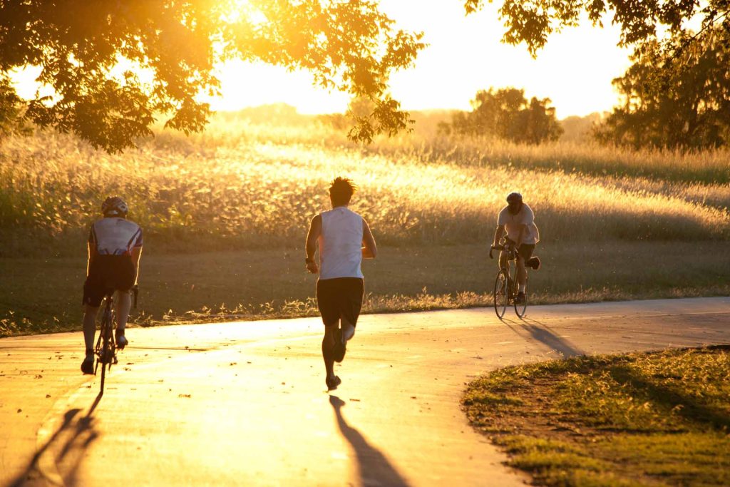 Exercise at sunset related to weight loss and heart palpitations